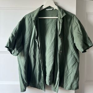 Uniqlo boxy button up